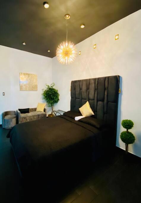 Pasavento - Modern Black Suite Camaceyes Екстериор снимка